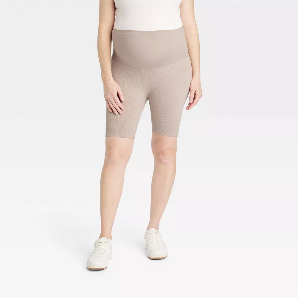 Бесшовные ребристые велосипедные шорты для беременных - Isabel Maternity от Ingrid & Isabel Isabel Maternity by Ingrid & Isabel, цвет Taupe
Бесшовные ребристые велосипедные шорты для беременных - Isabel Maternity от Ingrid & Isabel Isabel Maternity by Ingrid & Isabel, цвет Taupe