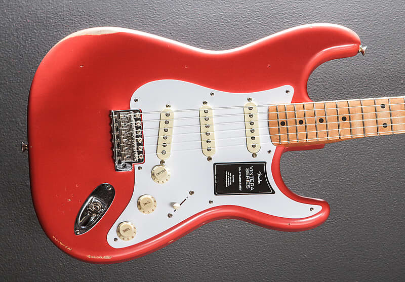 Vintera Road Worn Stratocaster 50-х — Fiesta Red Fender Vintera Road Worn 50’s Stratocaster –
Vintera Road Worn Stratocaster 50-х — Fiesta Red Fender Vintera Road Worn 50’s Stratocaster –