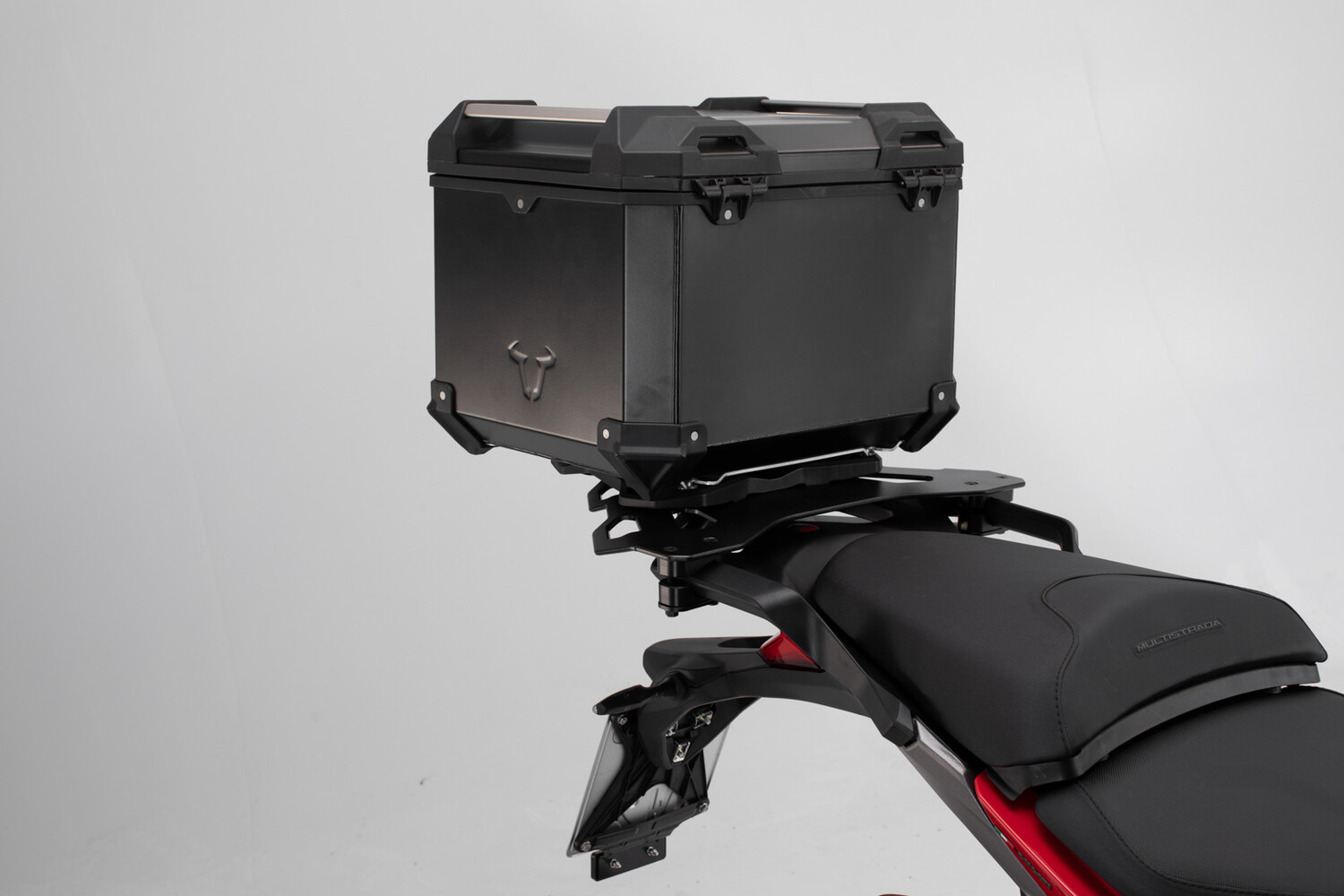 SW-Motech TRAX ADV верхней корпус системы - Черный. Ducati Multistrada 1200 Enduro/950/1260.,
SW-Motech TRAX ADV верхней корпус системы - Черный. Ducati Multistrada 1200 Enduro/950/1260.,