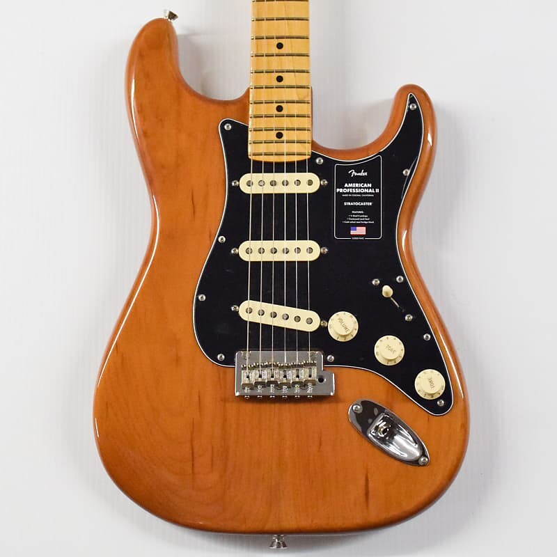 Fender American Professional II Stratocaster - жареная сосна с кленовой накладкой
Fender American Professional II Stratocaster - жареная сосна с кленовой накладкой