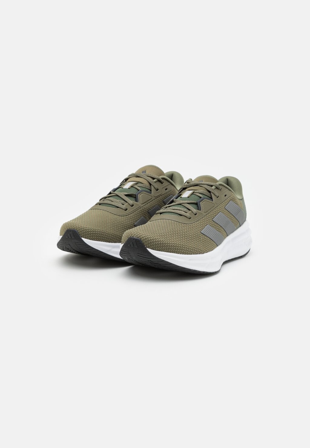 Кроссовки для ходьбы Galaxy 7 adidas Performance, оливковые слои/железный металлик/черный основной цвет
Кроссовки для ходьбы Galaxy 7 adidas Performance, оливковые слои/железный металлик/черный основной цвет