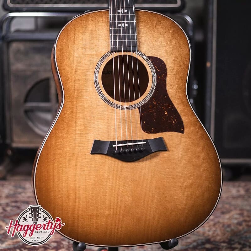 Акустическая гитара Taylor 517e Grand Pacific Acoustic/Electric Guitar - Tobacco Sunburst with Deluxe Hardshell-Western Floral Case
Акустическая гитара Taylor 517e Grand Pacific Acoustic/Electric Guitar - Tobacco Sunburst with Deluxe Hardshell-Western Floral Case