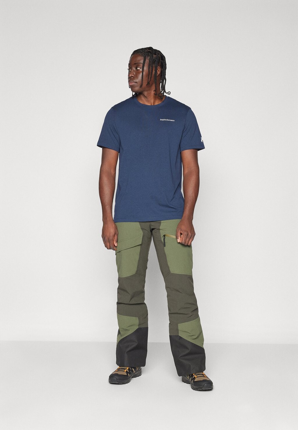 Спортивная футболка EXPLORE LOGO TEE LIMIT Peak Performance, цвет blue shadow
Спортивная футболка EXPLORE LOGO TEE LIMIT Peak Performance, цвет blue shadow