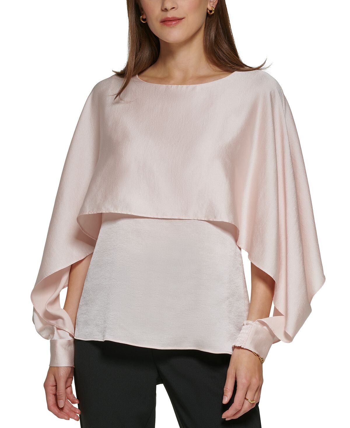 Блуза petite из однотонной накидки с круглым вырезом и присборенными манжетами DKNY
Блуза petite из однотонной накидки с круглым вырезом и присборенными манжетами DKNY