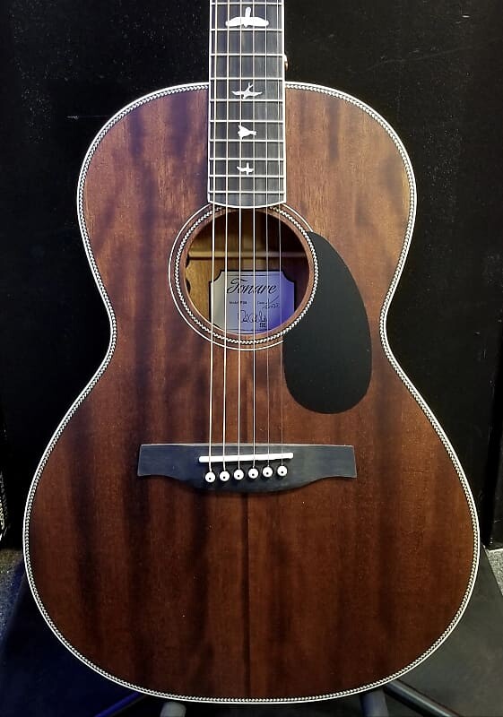 Гитара PRS SE PPE20SA Limited Edition Parlor Acoustic Electric, винтажный махагоновый
Гитара PRS SE PPE20SA Limited Edition Parlor Acoustic Electric, винтажный махагоновый