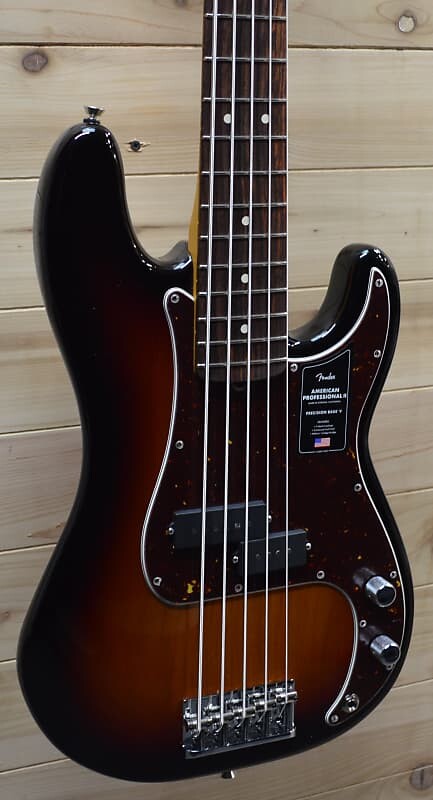 Новая электрическая бас-гитара Fender American Professional II Series Precision Bass 3-Color Sunburst с футляром American Professional II Precision Bass
Новая электрическая бас-гитара Fender American Professional II Series Precision Bass 3-Color Sunburst с футляром American Professional II Precision Bass