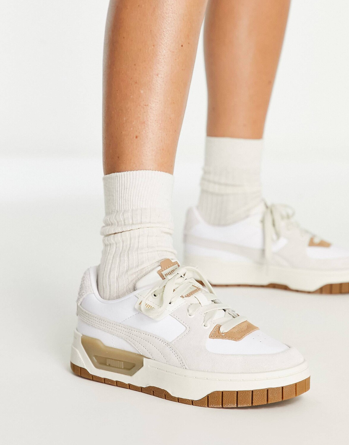 Кроссовки Puma Cali Dream в бело-коричневых нейтральных тонах — эксклюзивно для ASOS, Коричневый
Кроссовки Puma Cali Dream в бело-коричневых нейтральных тонах — эксклюзивно для ASOS, Коричневый