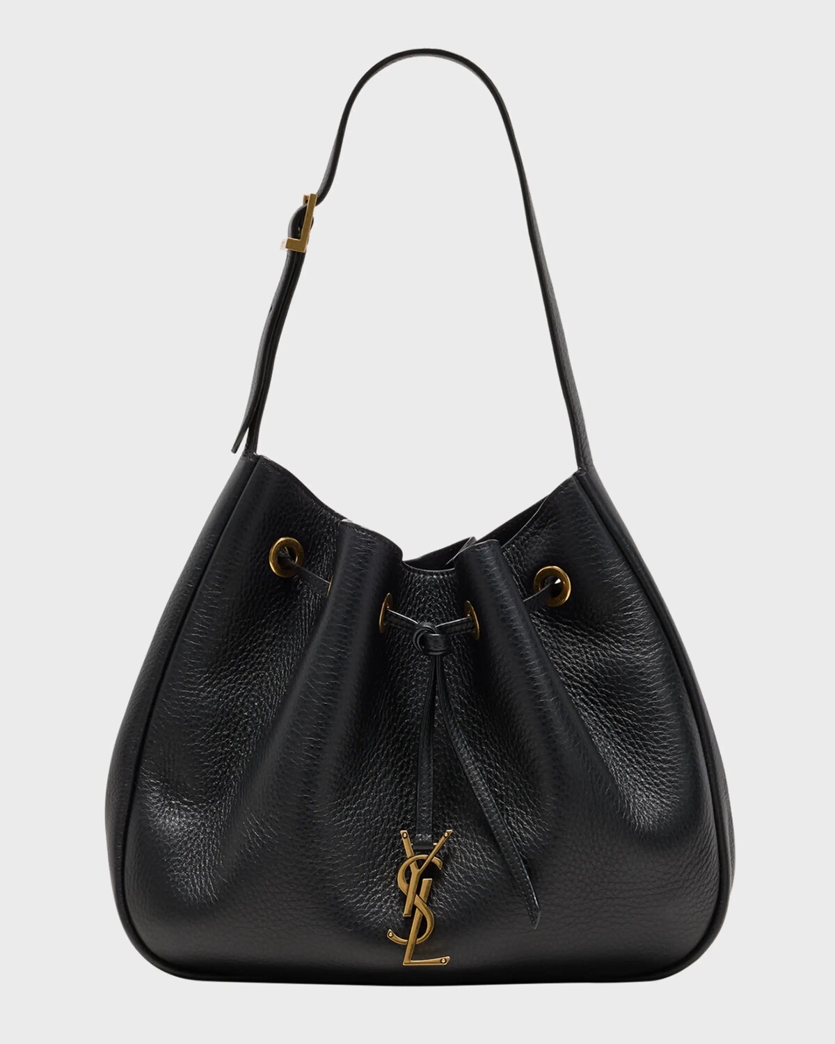 Маленькая сумка-хобо YSL Paris VII из зерненой кожи оленя Saint Laurent, цвет Nero
Маленькая сумка-хобо YSL Paris VII из зерненой кожи оленя Saint Laurent, цвет Nero