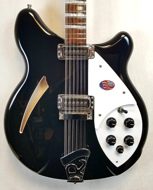 Электрогитара Rickenbacker NEW 360/12 JetGlo 12-String Hollowbody Guitar, 21 Fret, Gotoh Tuners, Stereo, HSC 2023
Электрогитара Rickenbacker NEW 360/12 JetGlo 12-String Hollowbody Guitar, 21 Fret, Gotoh Tuners, Stereo, HSC 2023