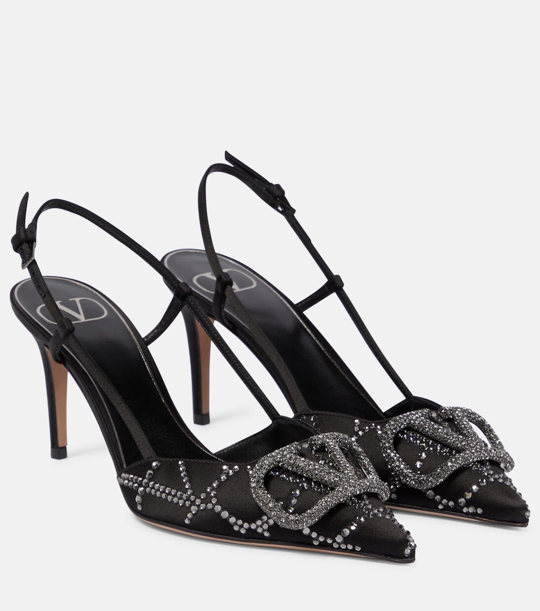 Атласные туфли с пяткой на пятке с фирменным логотипом vlogo Valentino Garavani, черный
Атласные туфли с пяткой на пятке с фирменным логотипом vlogo Valentino Garavani, черный