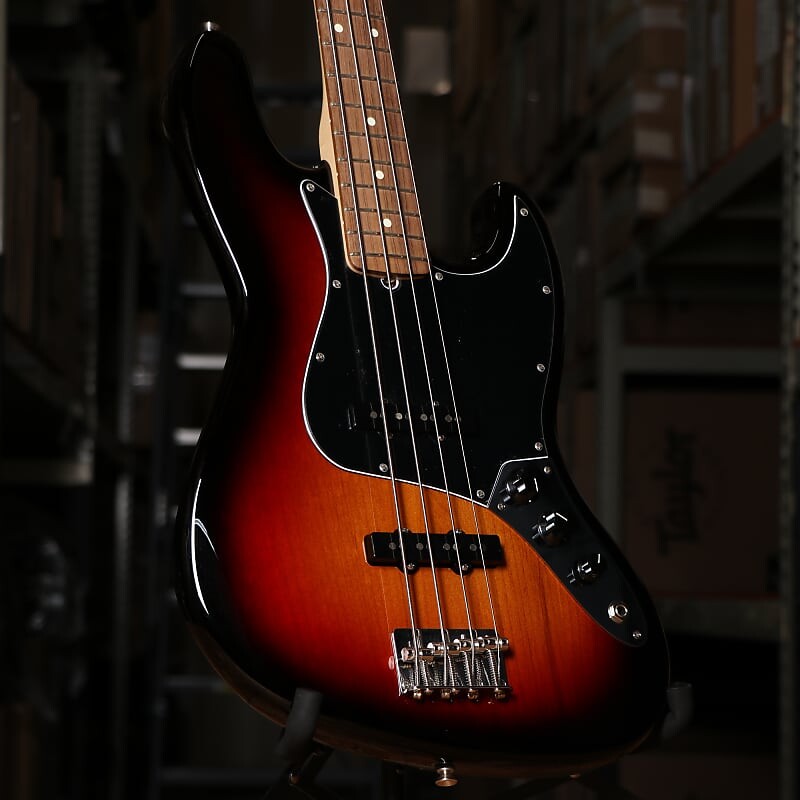 Fender American Performer Series Jazz Bass, накладка на гриф из палисандра, 3 цвета Sunburst American Performer Jazz Bass
Fender American Performer Series Jazz Bass, накладка на гриф из палисандра, 3 цвета Sunburst American Performer Jazz Bass