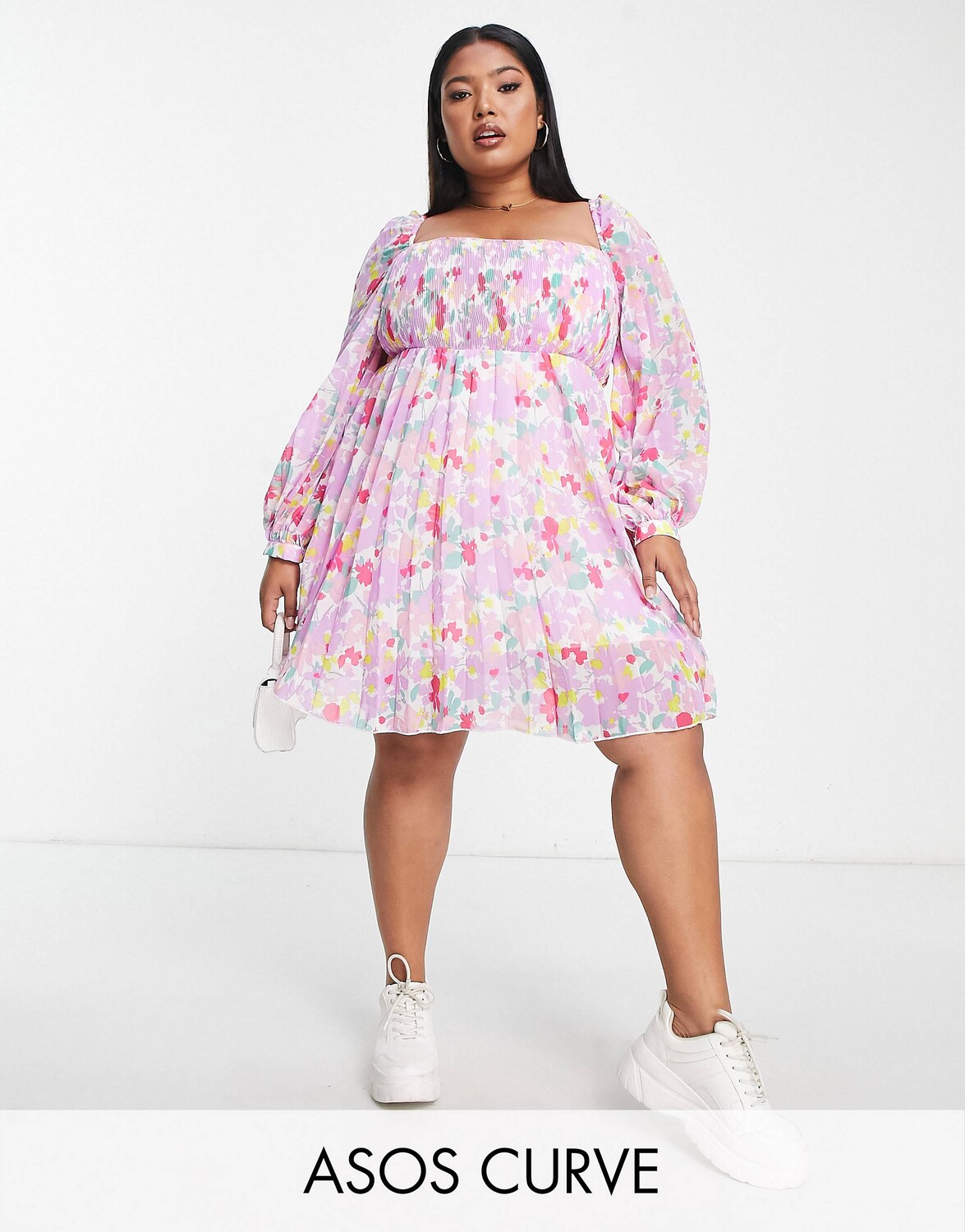 Синее платье мини с квадратным вырезом и плиссировкой ASOS DESIGN Curve Curve, Синий
Синее платье мини с квадратным вырезом и плиссировкой ASOS DESIGN Curve Curve, Синий