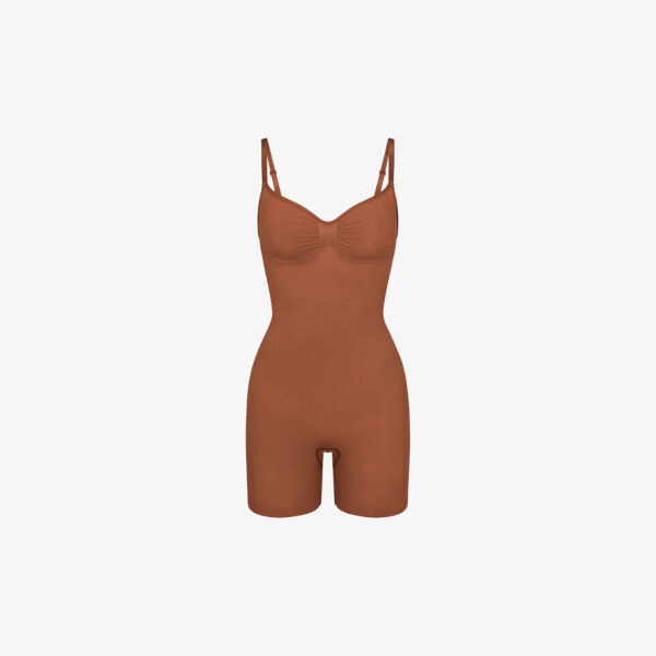 Комбинезон из эластичной ткани приталенного кроя seamless sculpt Skims, цвет bronze
Комбинезон из эластичной ткани приталенного кроя seamless sculpt Skims, цвет bronze
