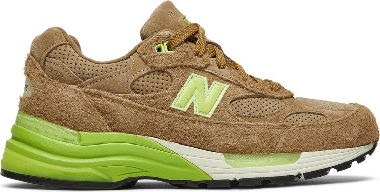 Кроссовки New Balance Concepts x 992 Made in USA 'Low Hanging Fruit', коричневый
Кроссовки New Balance Concepts x 992 Made in USA 'Low Hanging Fruit', коричневый