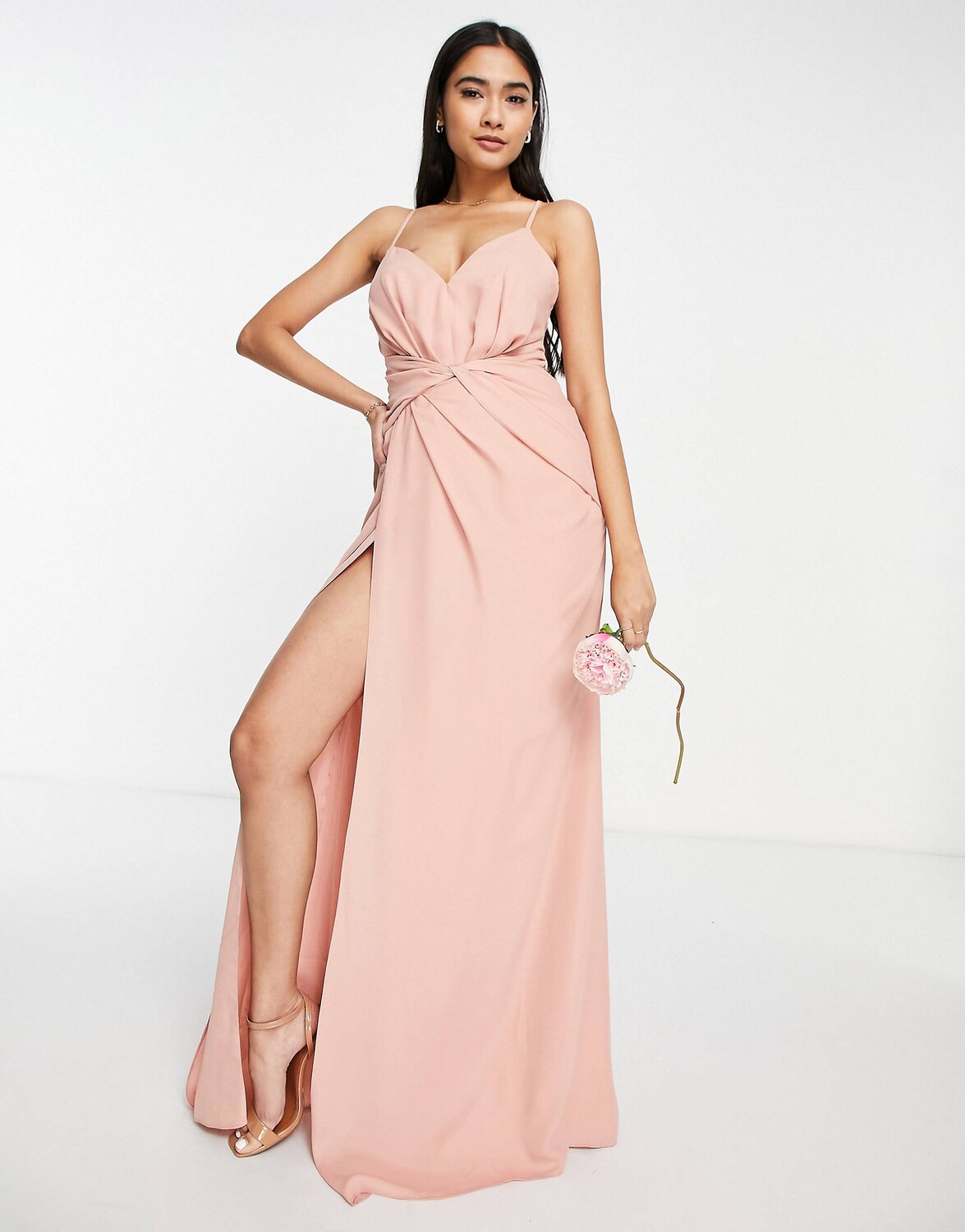 Розовое платье макси на бретельках и юбке со складками ASOS DESIGN Bridesmaid, Розовый
Розовое платье макси на бретельках и юбке со складками ASOS DESIGN Bridesmaid, Розовый