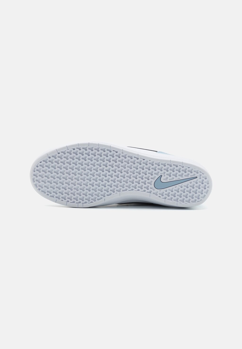 Полукеды Force 58 Prm Unisex Nike, белый/гром/синий/пепельно-сланцевый
Полукеды Force 58 Prm Unisex Nike, белый/гром/синий/пепельно-сланцевый