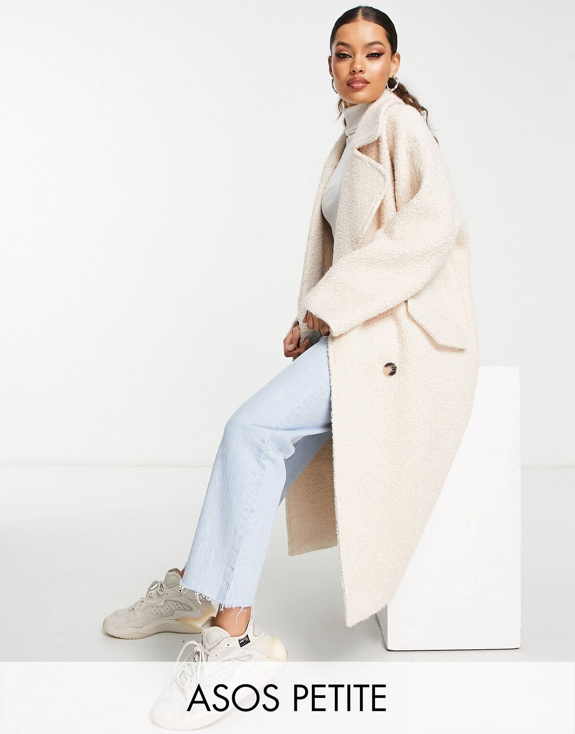 Кремовое двубортное шерстяное пальто из букле ASOS DESIGN Petite smart smart, Бежевый
Кремовое двубортное шерстяное пальто из букле ASOS DESIGN Petite smart smart, Бежевый