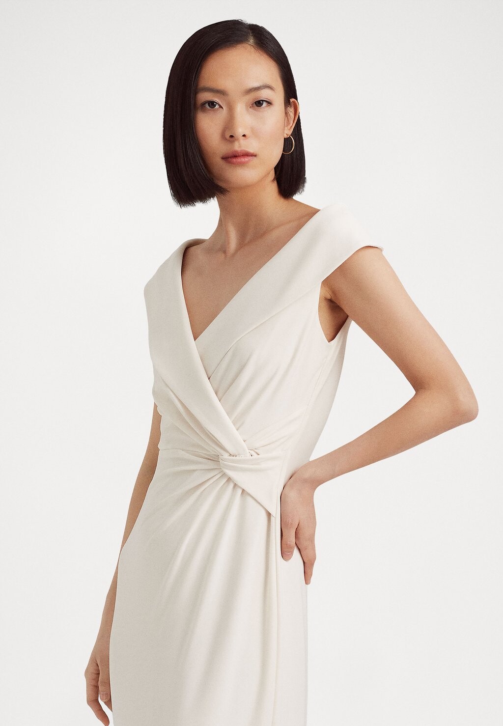 Одежда для особых случаев Lauren Ralph Lauren LEONIDAS SLEEVELESS, цвет mascarpone cream
Одежда для особых случаев Lauren Ralph Lauren LEONIDAS SLEEVELESS, цвет mascarpone cream
