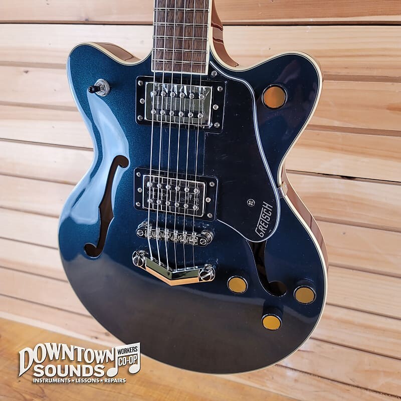 Электрогитара Gretsch G2655 Streamliner Center Block Jr. Double Cut with V-Stoptail - Midnight Sapphire
Электрогитара Gretsch G2655 Streamliner Center Block Jr. Double Cut with V-Stoptail - Midnight Sapphire