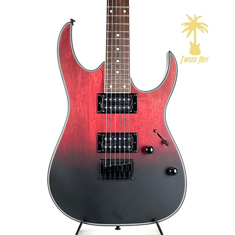 Электрогитара Ibanez Standard RG421EX - прозрачная малиновая матовая Standard RG421EX Electric Guitar - Transparent Crimson Fade Matte
Электрогитара Ibanez Standard RG421EX - прозрачная малиновая матовая Standard RG421EX Electric Guitar - Transparent Crimson Fade Matte