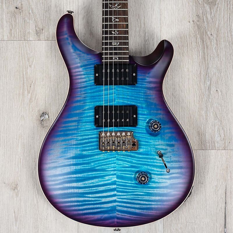 Гитара PRS Paul Reed Smith Wood Library Custom 24, Aquableux Purple Burst, гриф из жареного клена WL-01858-ABPB
Гитара PRS Paul Reed Smith Wood Library Custom 24, Aquableux Purple Burst, гриф из жареного клена WL-01858-ABPB