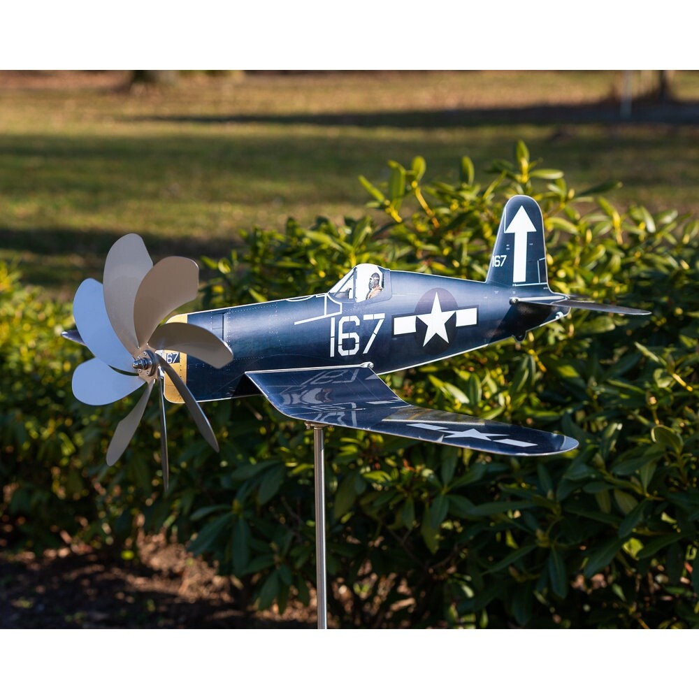 80 см (XL) Ветряная мельница Corsair F4U-1D для садового украшения самолета, нержавеющая сталь, шарикоподшипник, пропеллер вкл. шест, легендарная боевая птица, пилот
80 см (XL) Ветряная мельница Corsair F4U-1D для садового украшения самолета, нержавеющая сталь, шарикоподшипник, пропеллер вкл. шест, легендарная боевая птица, пилот