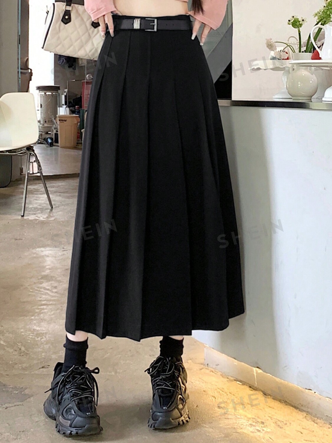 EZwear Плюс размер Простая плиссированная повседневная юбка для повседневной носки Shein, черный
EZwear Плюс размер Простая плиссированная повседневная юбка для повседневной носки Shein, черный