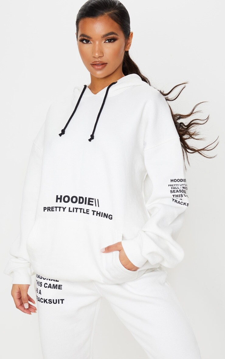 PrettyLittleThing Кремовый объемный худи с карманами спереди и принтом со слоганом, Бежевый
PrettyLittleThing Кремовый объемный худи с карманами спереди и принтом со слоганом, Бежевый