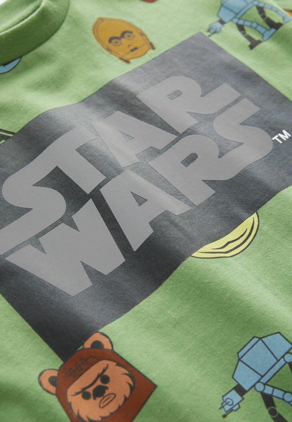 Принт на футболке Licensed Star Wars All Over Short Sleeve Regular Fit Next, зеленый хаки
Принт на футболке Licensed Star Wars All Over Short Sleeve Regular Fit Next, зеленый хаки