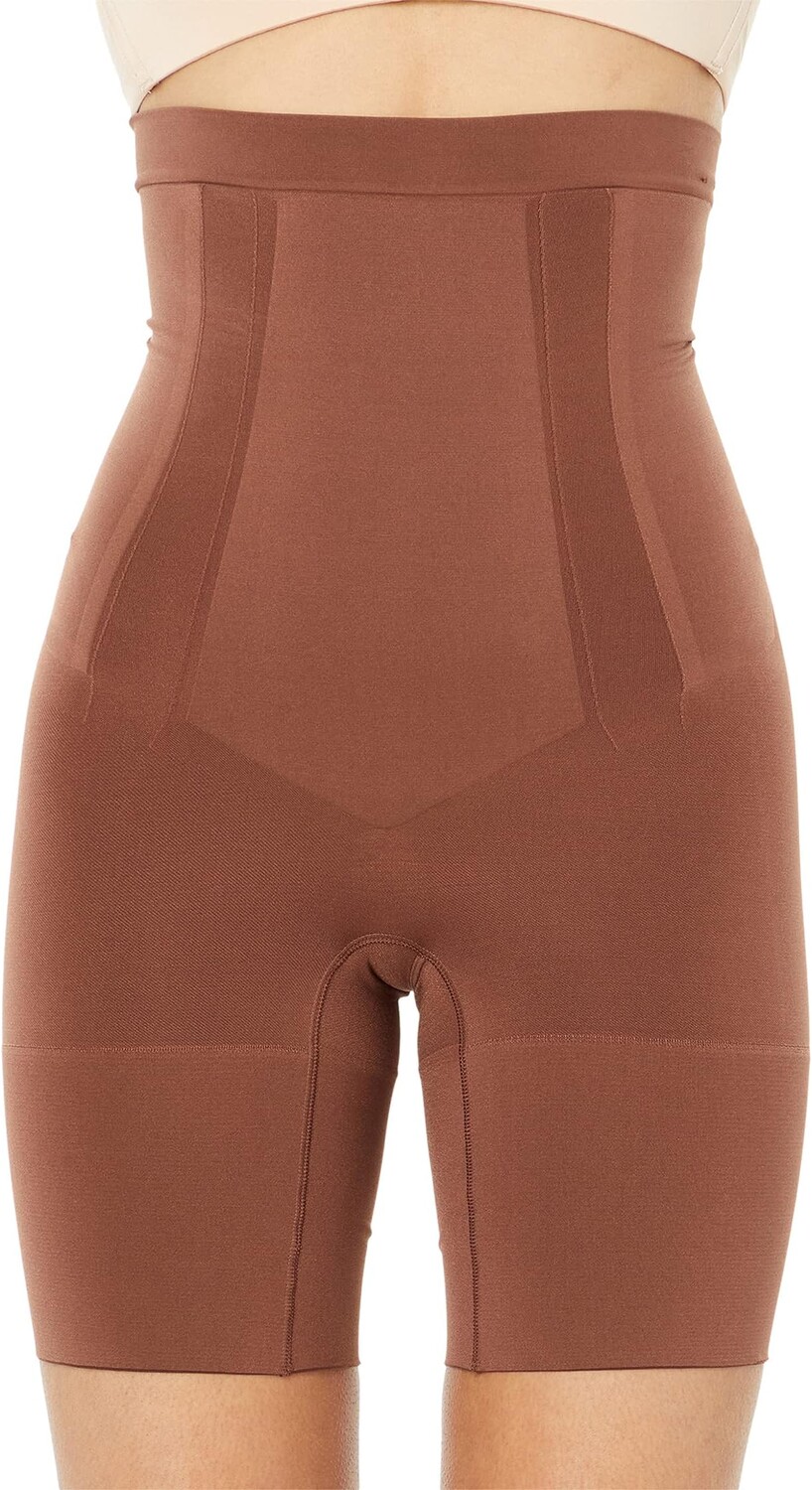 Корректирующее белье SPANX для женщин Короткие шорты до середины бедра с высокой талией Oncore, каштановый
Корректирующее белье SPANX для женщин Короткие шорты до середины бедра с высокой талией Oncore, каштановый