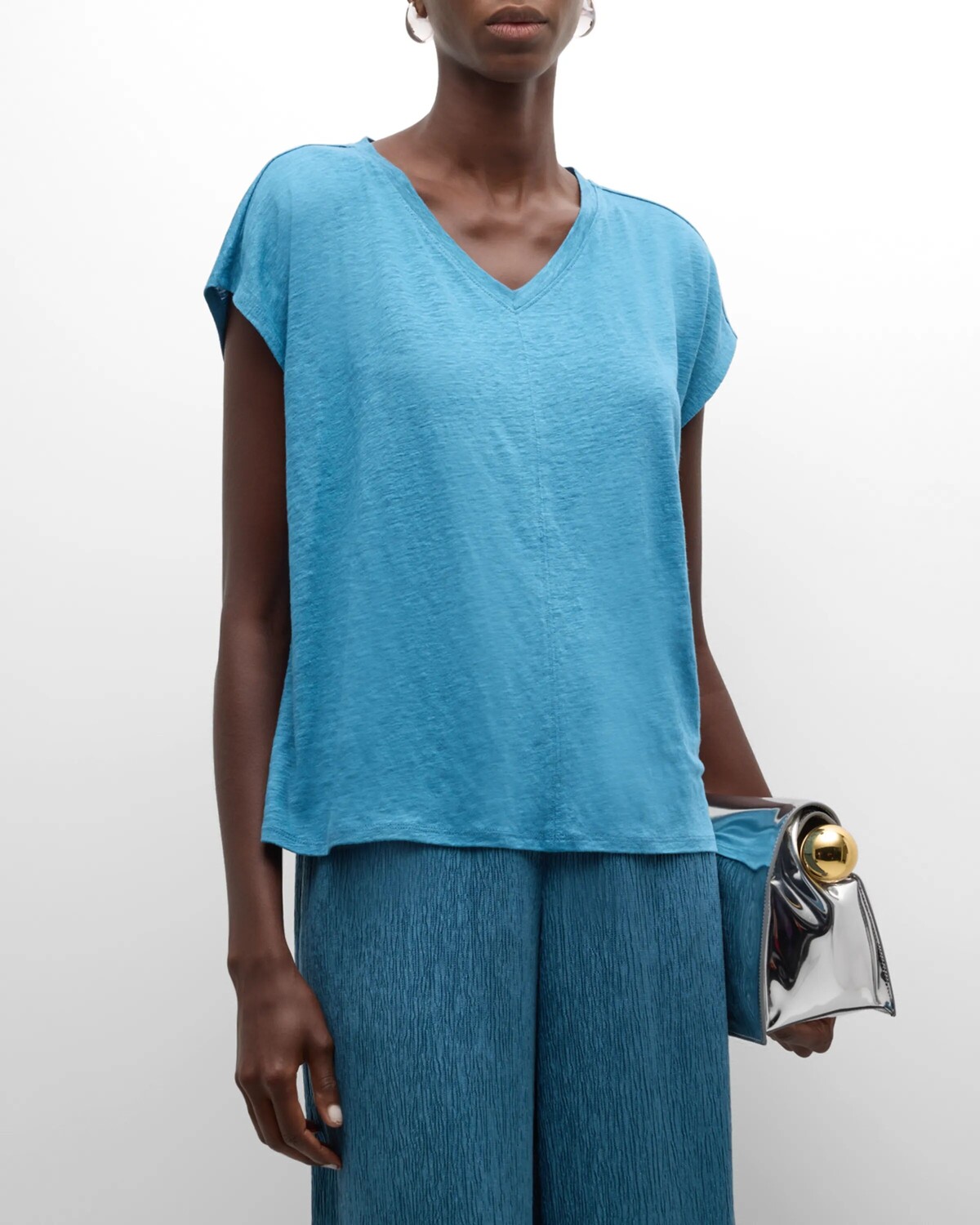 Трикотажная футболка из органического льна с V-образным вырезом Eileen Fisher, цвет Cascade
Трикотажная футболка из органического льна с V-образным вырезом Eileen Fisher, цвет Cascade