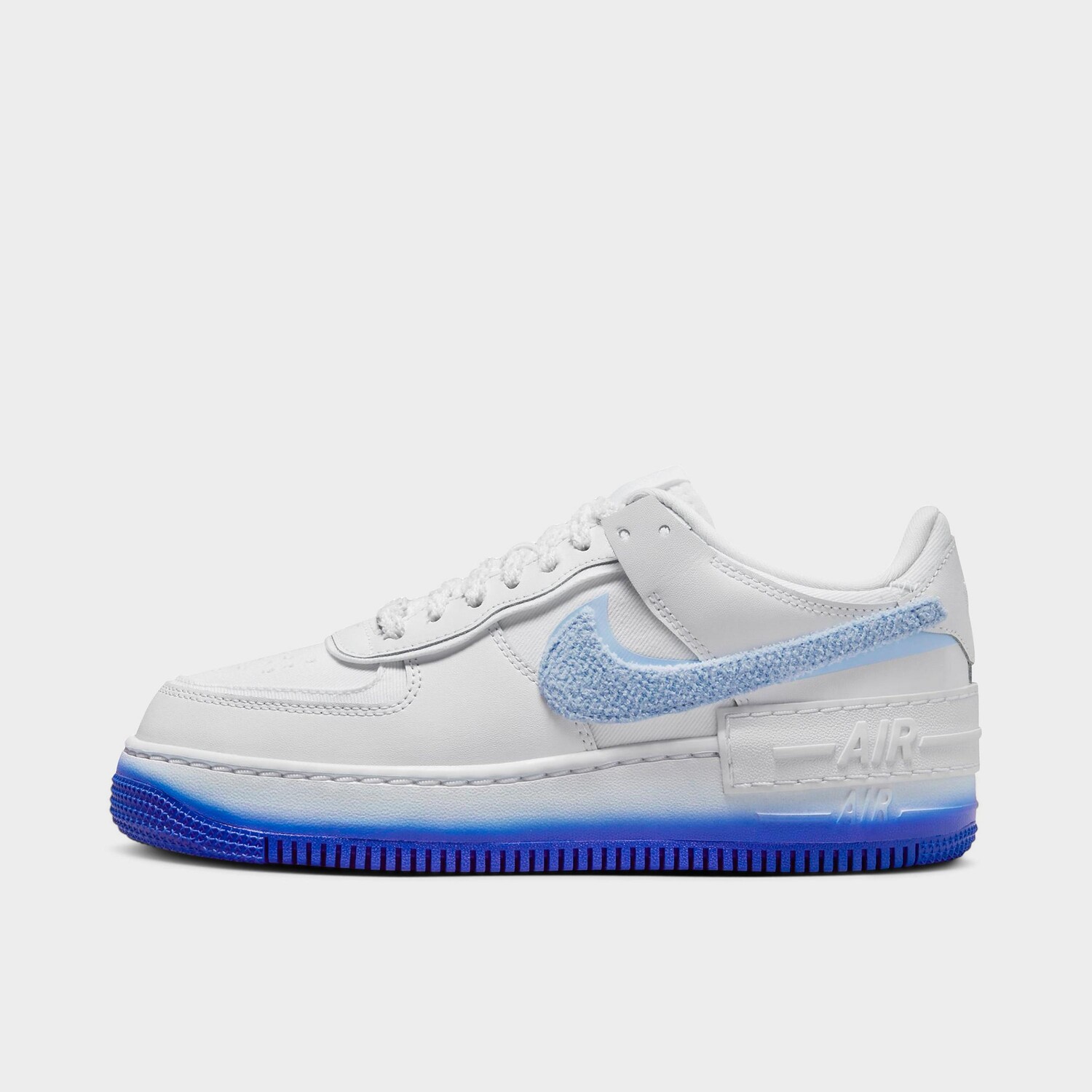 Женские повседневные кроссовки Nike Air Force 1 Shadow SE Chenille Swoosh, белый
Женские повседневные кроссовки Nike Air Force 1 Shadow SE Chenille Swoosh, белый