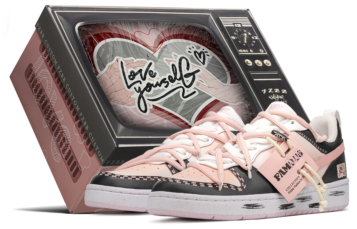 Кроссовки Nike Court Borough Skateboard Shoes Women's Low-Top Black Pink, черный/розовый
Кроссовки Nike Court Borough Skateboard Shoes Women's Low-Top Black Pink, черный/розовый