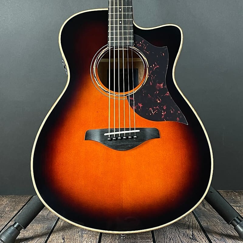 Акустическая гитара Yamaha AC3M ARE Concert Acoustic Electric, Mahogany- Tobacco Brown Sunburst
Акустическая гитара Yamaha AC3M ARE Concert Acoustic Electric, Mahogany- Tobacco Brown Sunburst