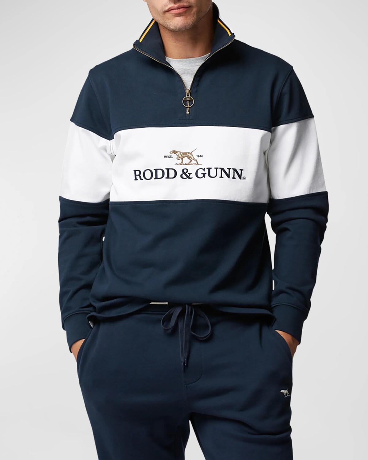 Мужской свитер Foresters Peak с молнией без четверти Rodd & Gunn, цвет Midnight
Мужской свитер Foresters Peak с молнией без четверти Rodd & Gunn, цвет Midnight
