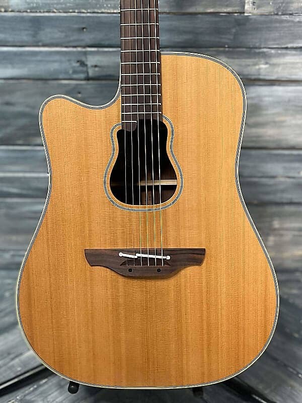 Акустическая гитара Takamine Left Handed GB7C Garth Brooks Signature Acoustic Electric Guitar
Акустическая гитара Takamine Left Handed GB7C Garth Brooks Signature Acoustic Electric Guitar