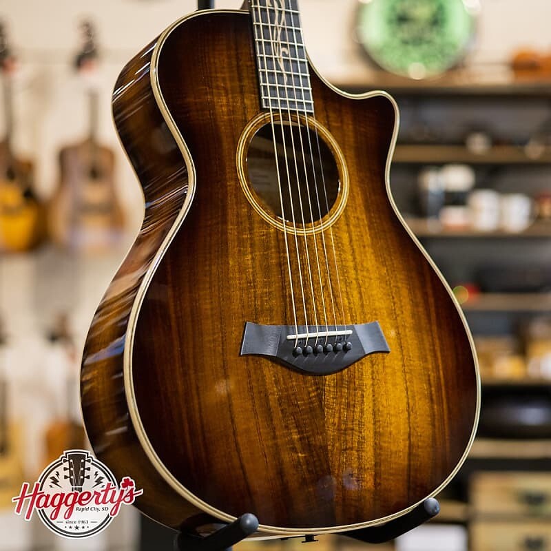 Акустическая гитара Taylor K22ce 12-Fret Grand Concert Acoustic/Electric - Deluxe Hardshell Case
Акустическая гитара Taylor K22ce 12-Fret Grand Concert Acoustic/Electric - Deluxe Hardshell Case