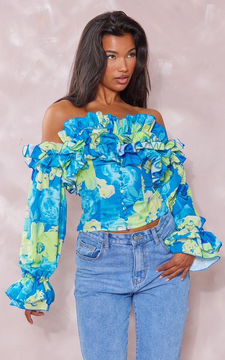 PrettyLittleThing Синяя блузка с открытыми плечами и длинными рукавами с рюшами и цветочным принтом
PrettyLittleThing Синяя блузка с открытыми плечами и длинными рукавами с рюшами и цветочным принтом