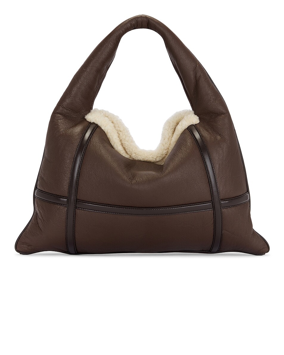 Маленькая сумка для хмеля Bottega Veneta, цвет Light Brown, Teddy, Fondant, & Muse Brass
Маленькая сумка для хмеля Bottega Veneta, цвет Light Brown, Teddy, Fondant, & Muse Brass
