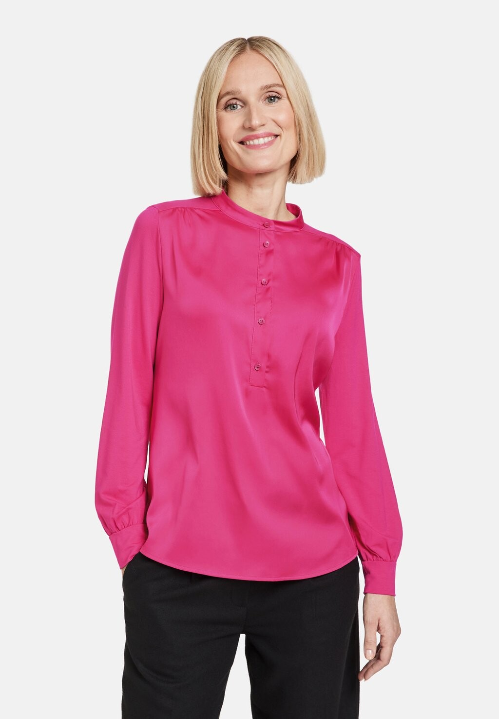 Рубашка с длинным рукавом MIT KNOPFLEISTE UND KRAGEN Gerry Weber, цвет dragon fruit
Рубашка с длинным рукавом MIT KNOPFLEISTE UND KRAGEN Gerry Weber, цвет dragon fruit