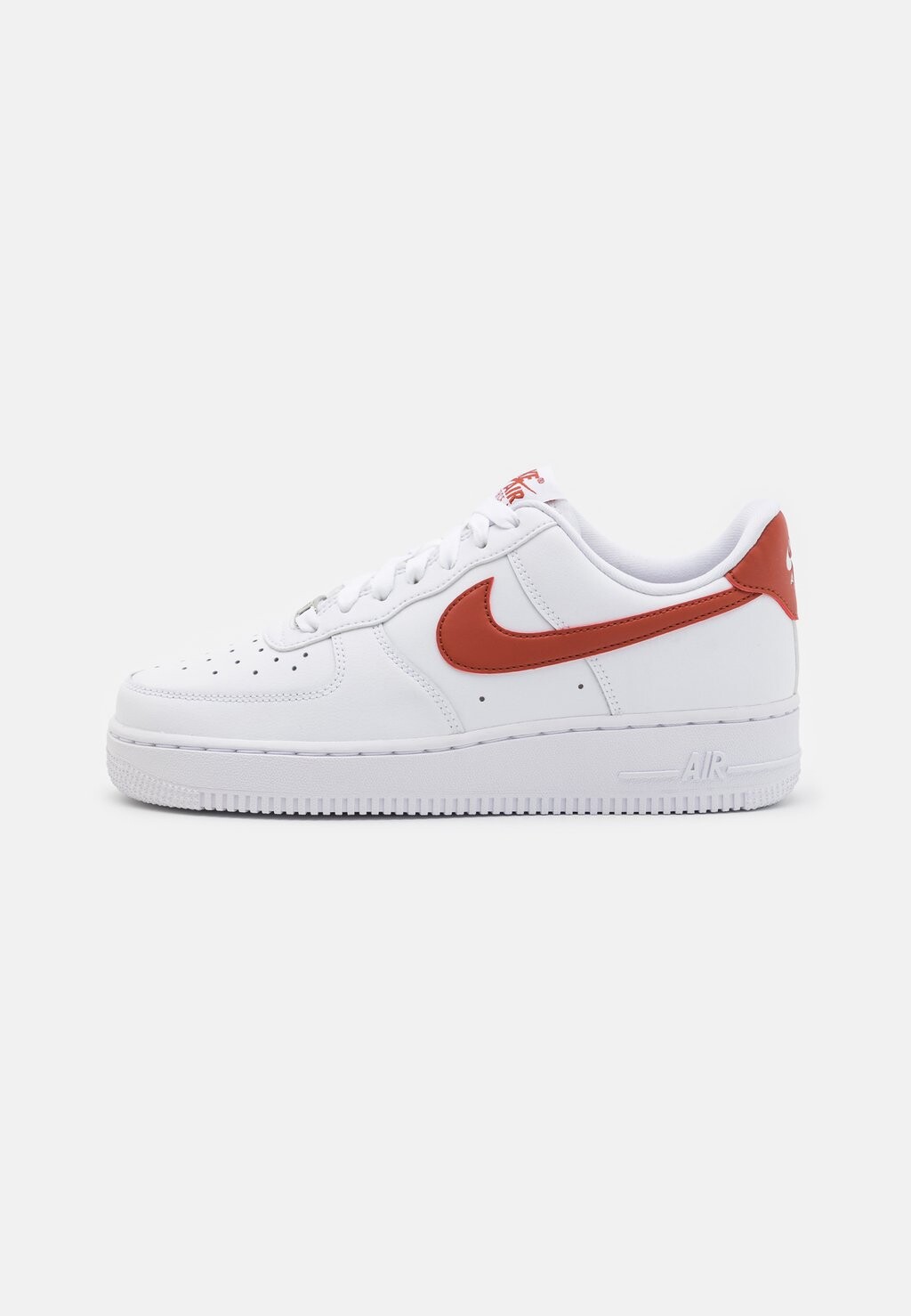 Низкие кроссовки AIR FORCE 1 '07 Nike, белый/грубо-оранжевый, Оранжевый;белый
Низкие кроссовки AIR FORCE 1 '07 Nike, белый/грубо-оранжевый, Оранжевый;белый