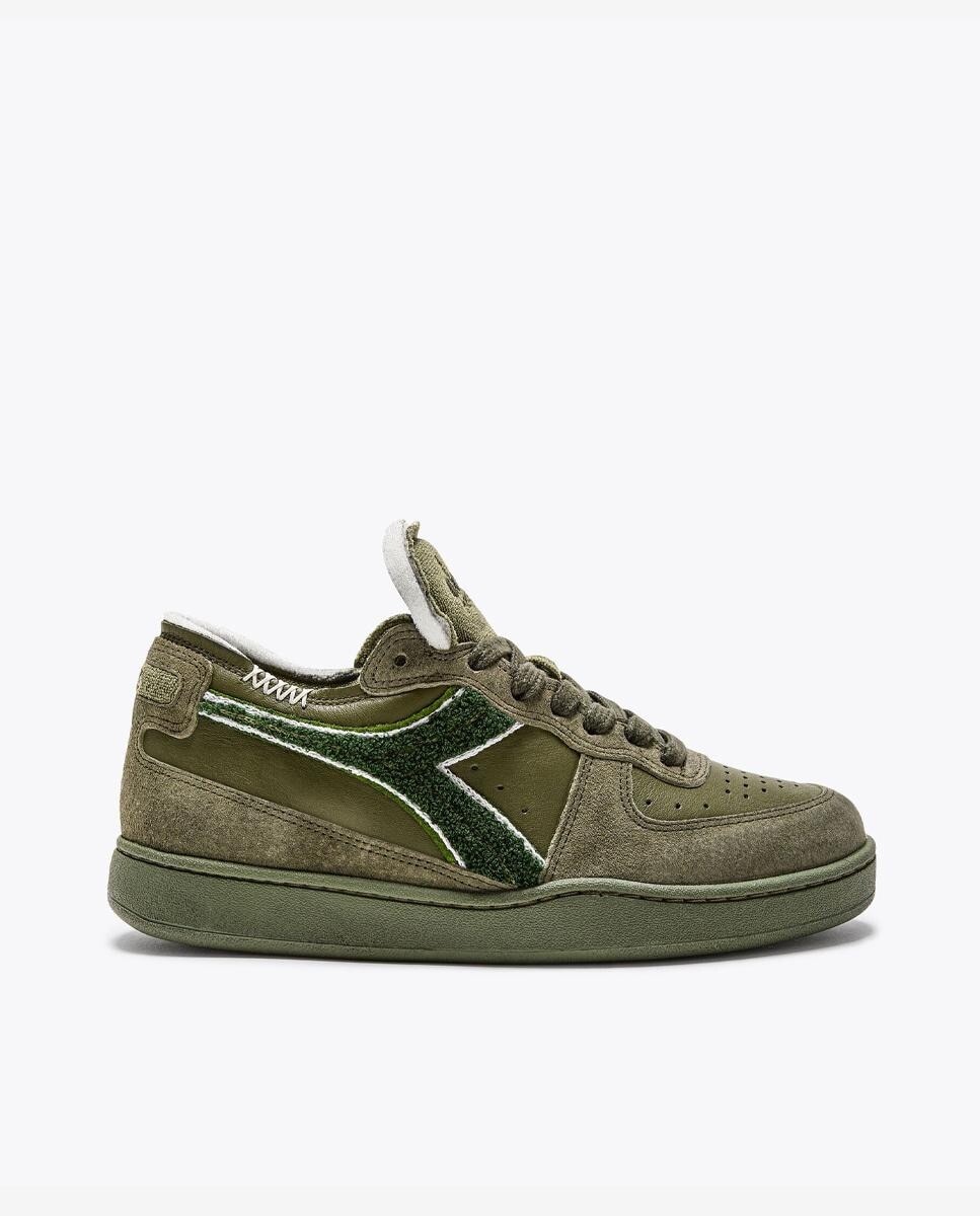 Кожаные кроссовки унисекс с контрастным логотипом бренда Diadora Heritage, зеленый
Кожаные кроссовки унисекс с контрастным логотипом бренда Diadora Heritage, зеленый