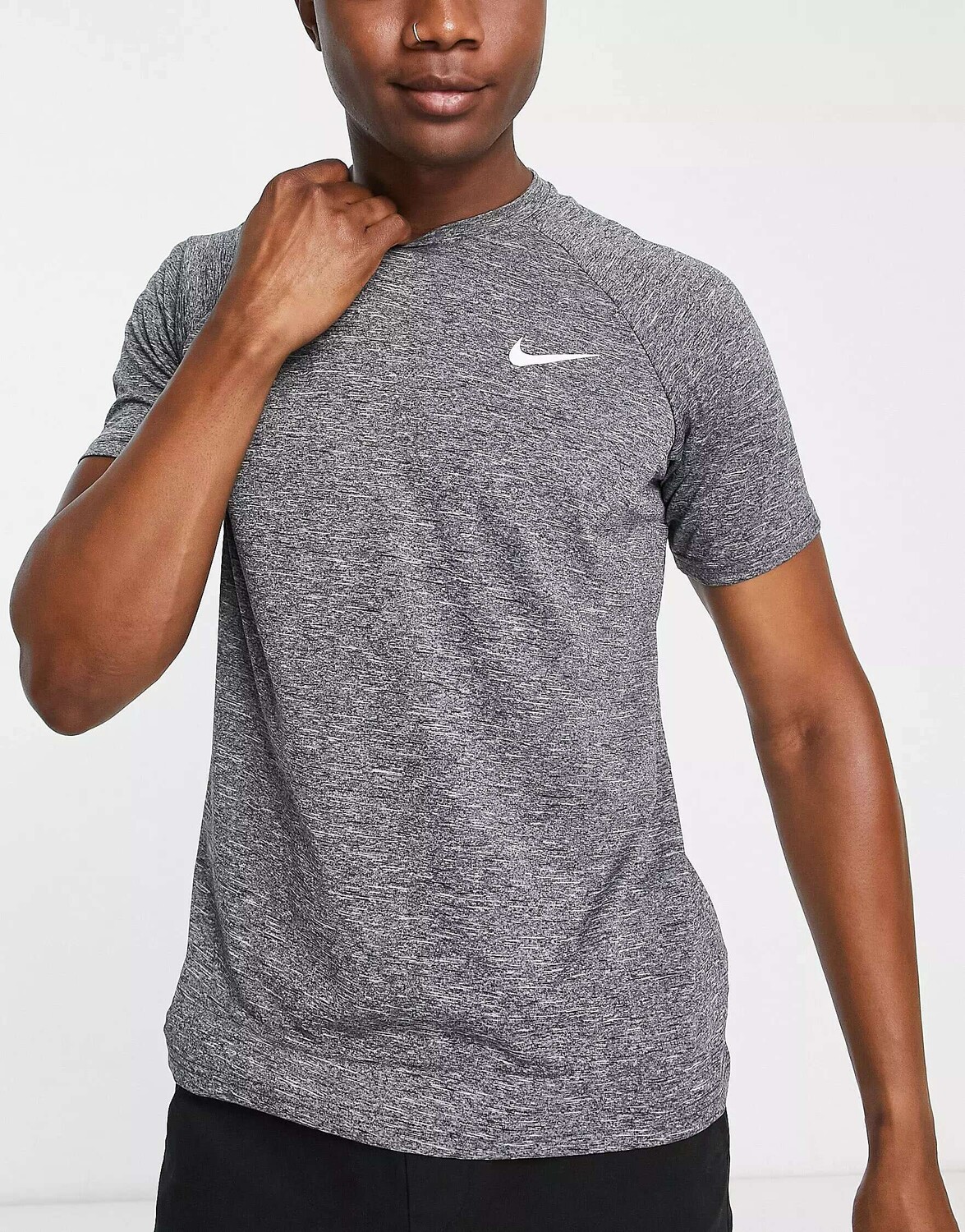 Темно-серая меланжевая футболка с короткими рукавами Nike Swim Hydroguard Nike, Серый
Темно-серая меланжевая футболка с короткими рукавами Nike Swim Hydroguard Nike, Серый