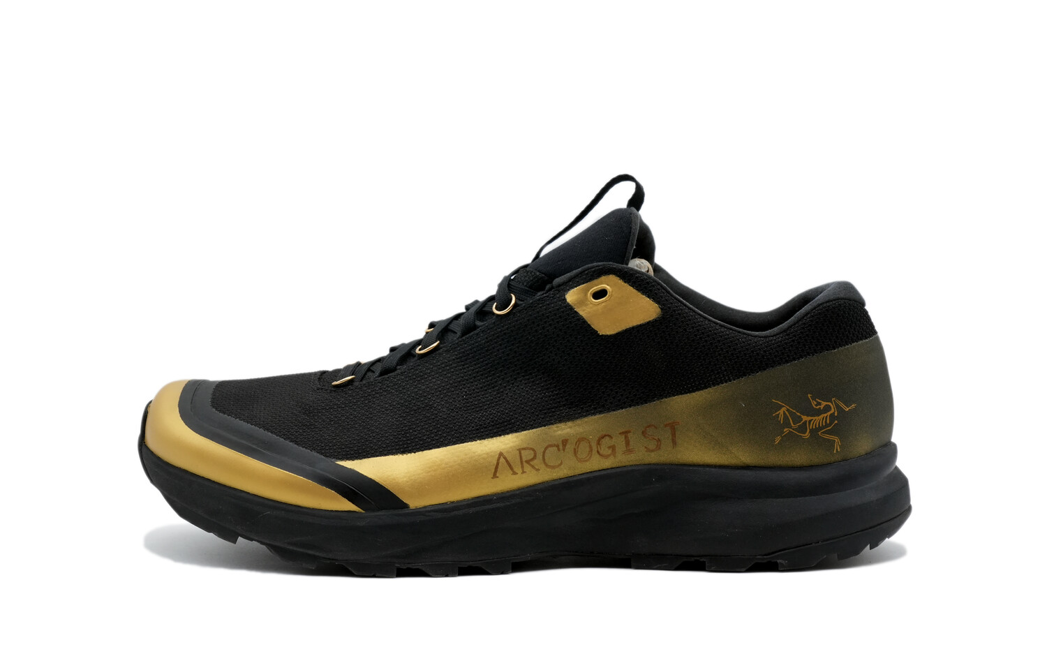 Кроссовки AERIOS FL GTX Outdoor Performance унисекс с низким верхом, цвет черный/золотой Arcteryx
Кроссовки AERIOS FL GTX Outdoor Performance унисекс с низким верхом, цвет черный/золотой Arcteryx