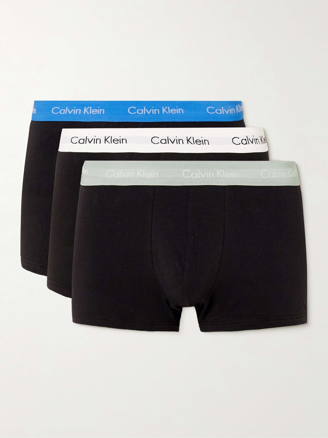 Комплект из трех трусов-боксеров из эластичного хлопка CALVIN KLEIN UNDERWEAR, черный
Комплект из трех трусов-боксеров из эластичного хлопка CALVIN KLEIN UNDERWEAR, черный
