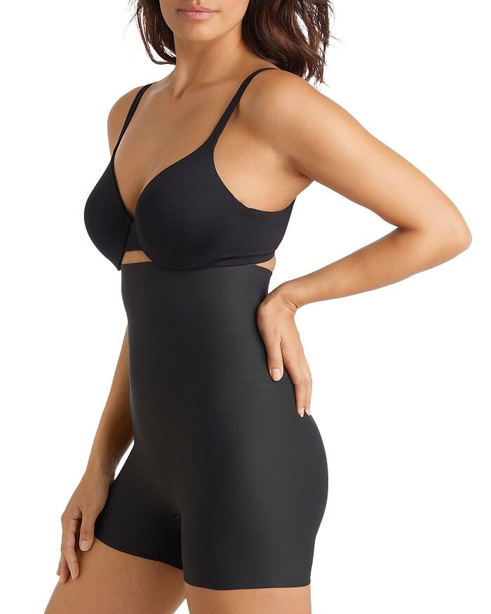Корректирующие шорты для мальчиков Sleek Essentials с высокой талией TC Fine Intimates
Корректирующие шорты для мальчиков Sleek Essentials с высокой талией TC Fine Intimates