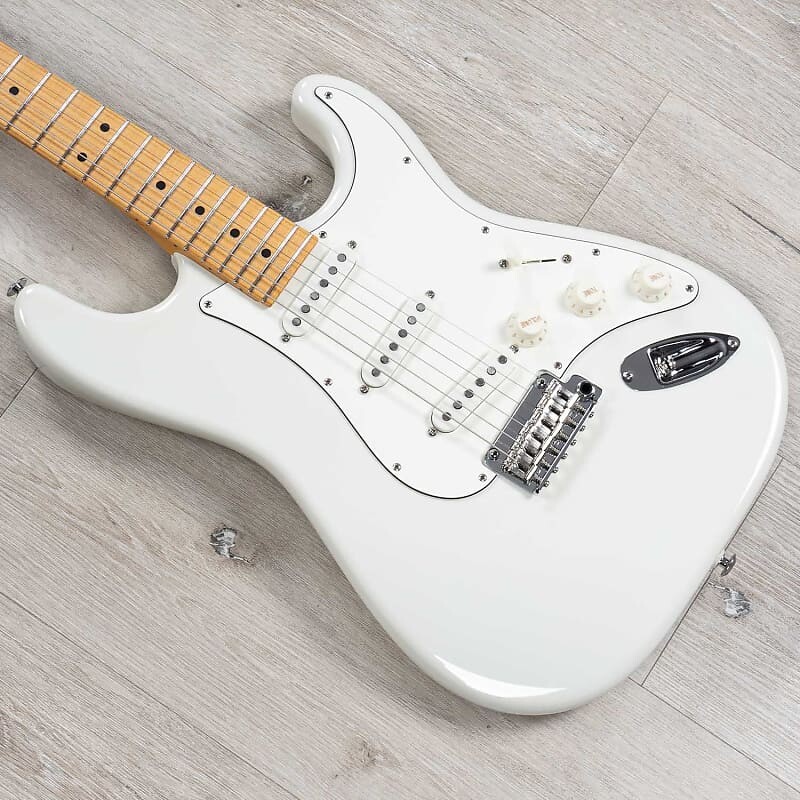 Электрогитара Suhr Classic S Electric Guitar SSS Maple Fingerboard Olympic White w/ Gig Bag
Электрогитара Suhr Classic S Electric Guitar SSS Maple Fingerboard Olympic White w/ Gig Bag