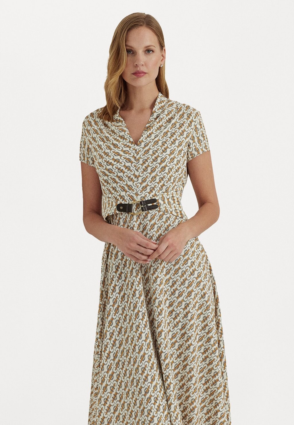 Дневное платье ELMAND SHORT SLEEVE DAY DRESS Lauren Ralph Lauren, кремовый, Бежевый
Дневное платье ELMAND SHORT SLEEVE DAY DRESS Lauren Ralph Lauren, кремовый, Бежевый