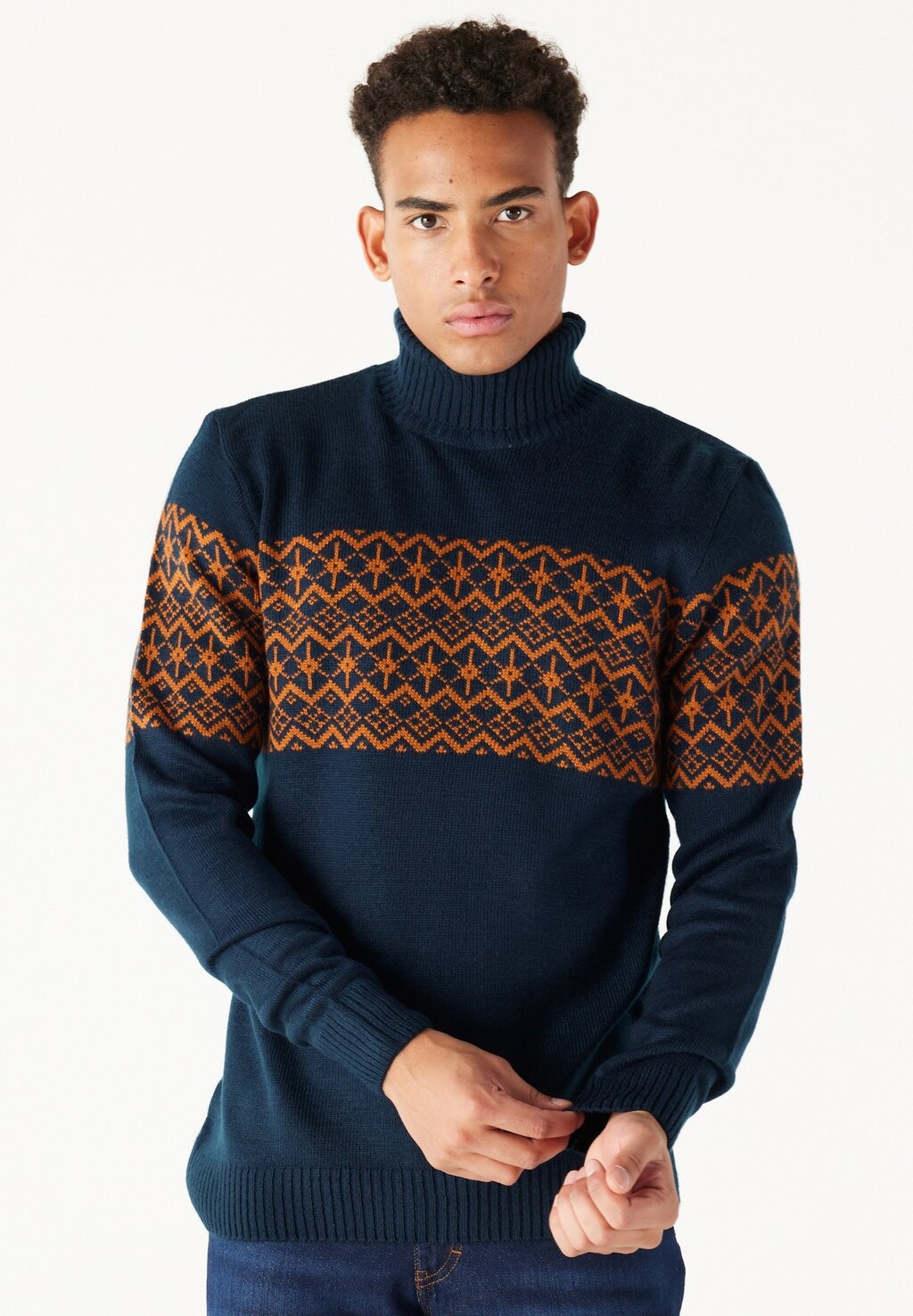 Свитер Водолазка STANDARD FIT MOCK AC&CO / ALTINYILDIZ CLASSICS, цвет navy blue brick color
Свитер Водолазка STANDARD FIT MOCK AC&CO / ALTINYILDIZ CLASSICS, цвет navy blue brick color