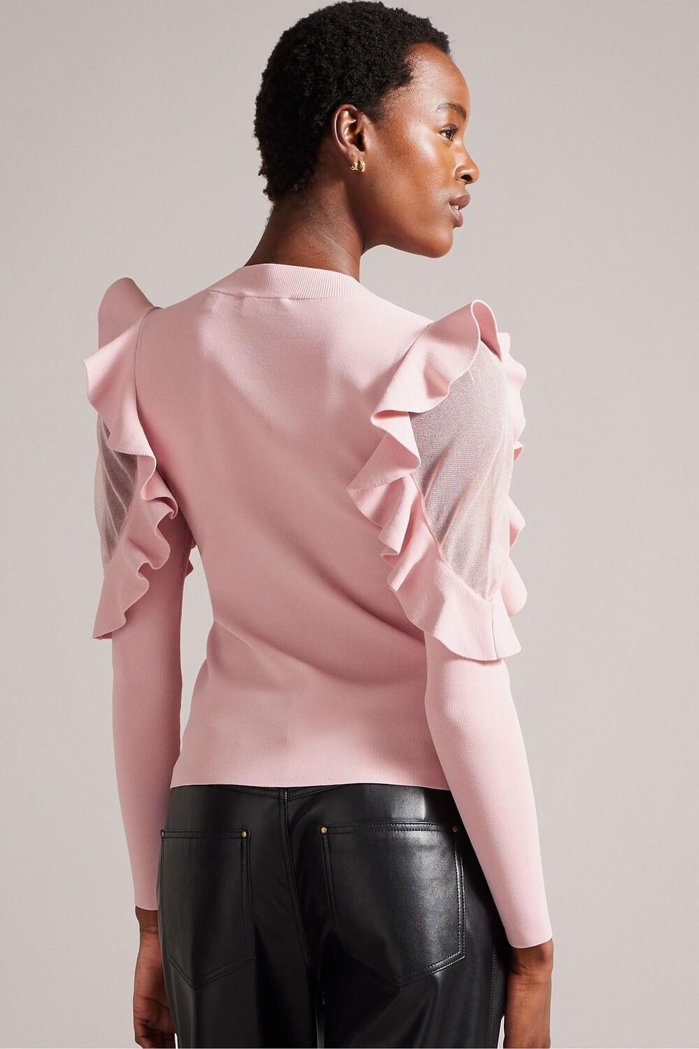 Floraas розовый приталенный вязаный топ с открытыми плечами Ted Baker, розовый
Floraas розовый приталенный вязаный топ с открытыми плечами Ted Baker, розовый